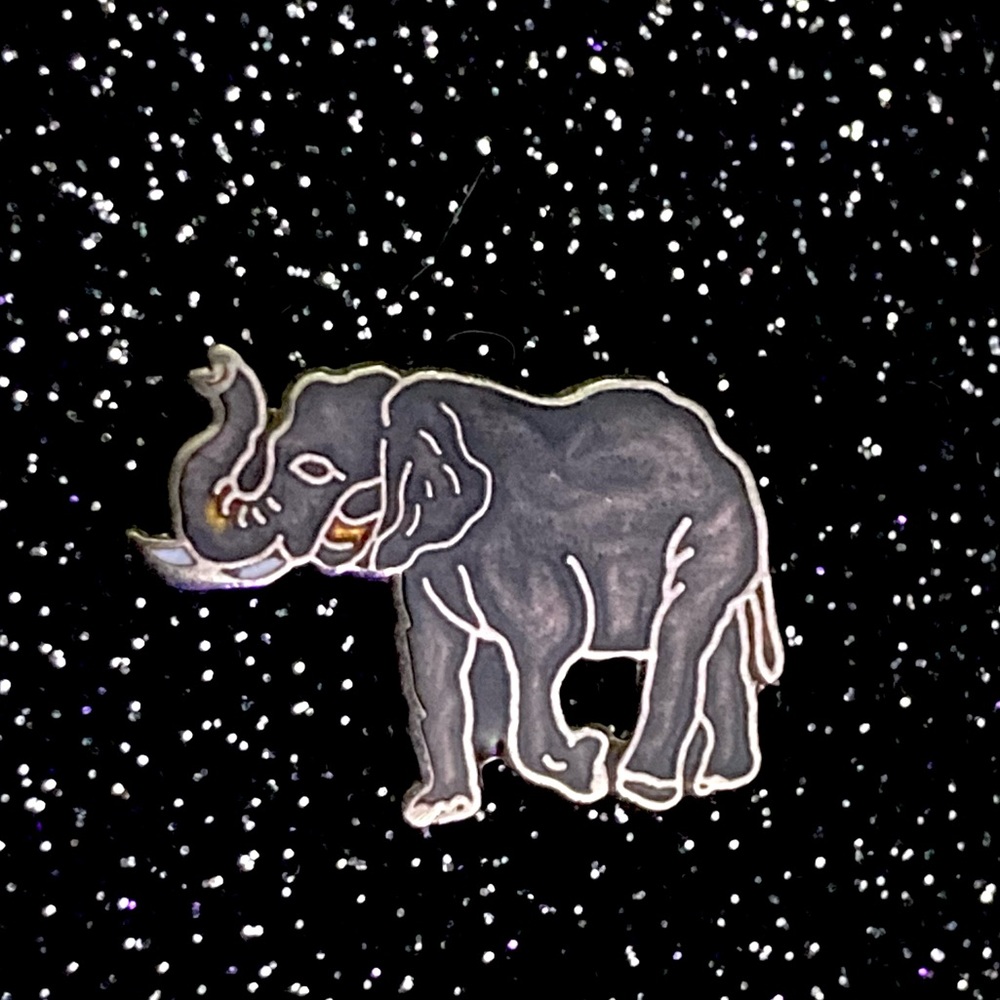 Rare Vintage Enamel Elephant Lapel Pin